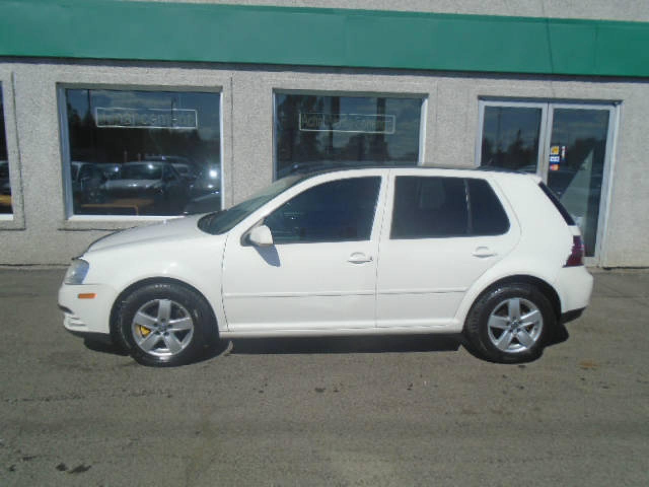 Used 2008 Volkswagen Golf City Hayon 4 portes BM for sale in St-Jérôme, QC