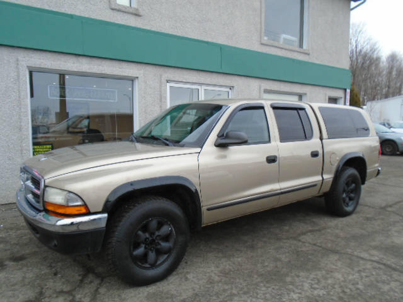 Used 2004 Dodge Dakota Cabine quad, empattement de 131 po - SLT for sale in St-Jérôme, QC