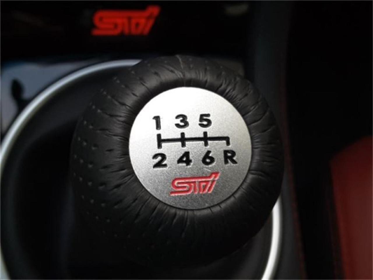 657478