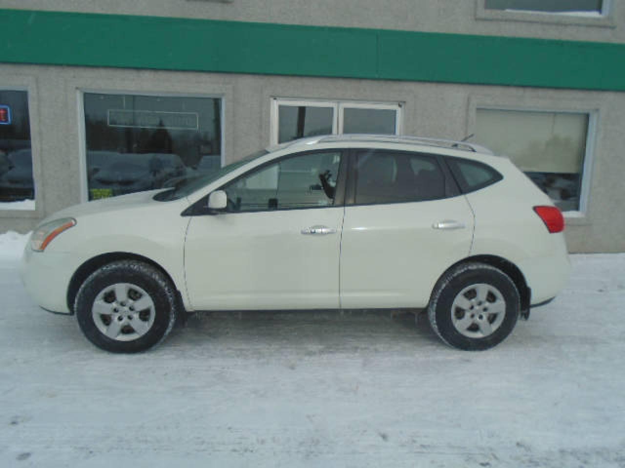 Used 2010 Nissan Rogue Traction intégrale, 4 portes S for sale in St-Jérôme, QC