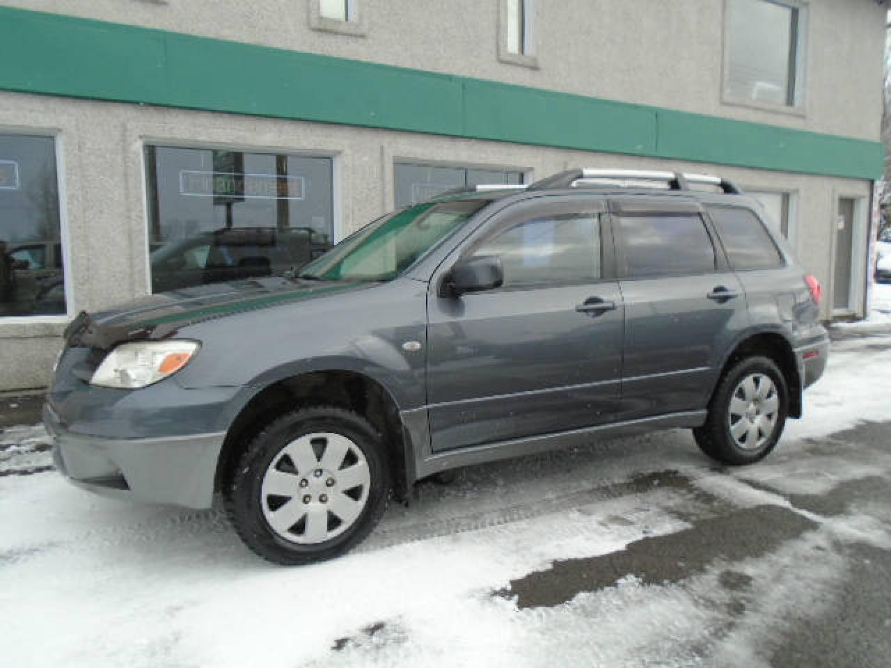 Used 2006 Mitsubishi Outlander 4 portes traction intégrale LS boîte aut for sale in St-Jérôme, QC