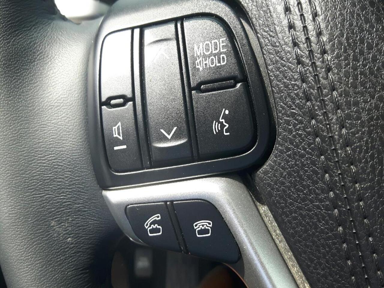 657527