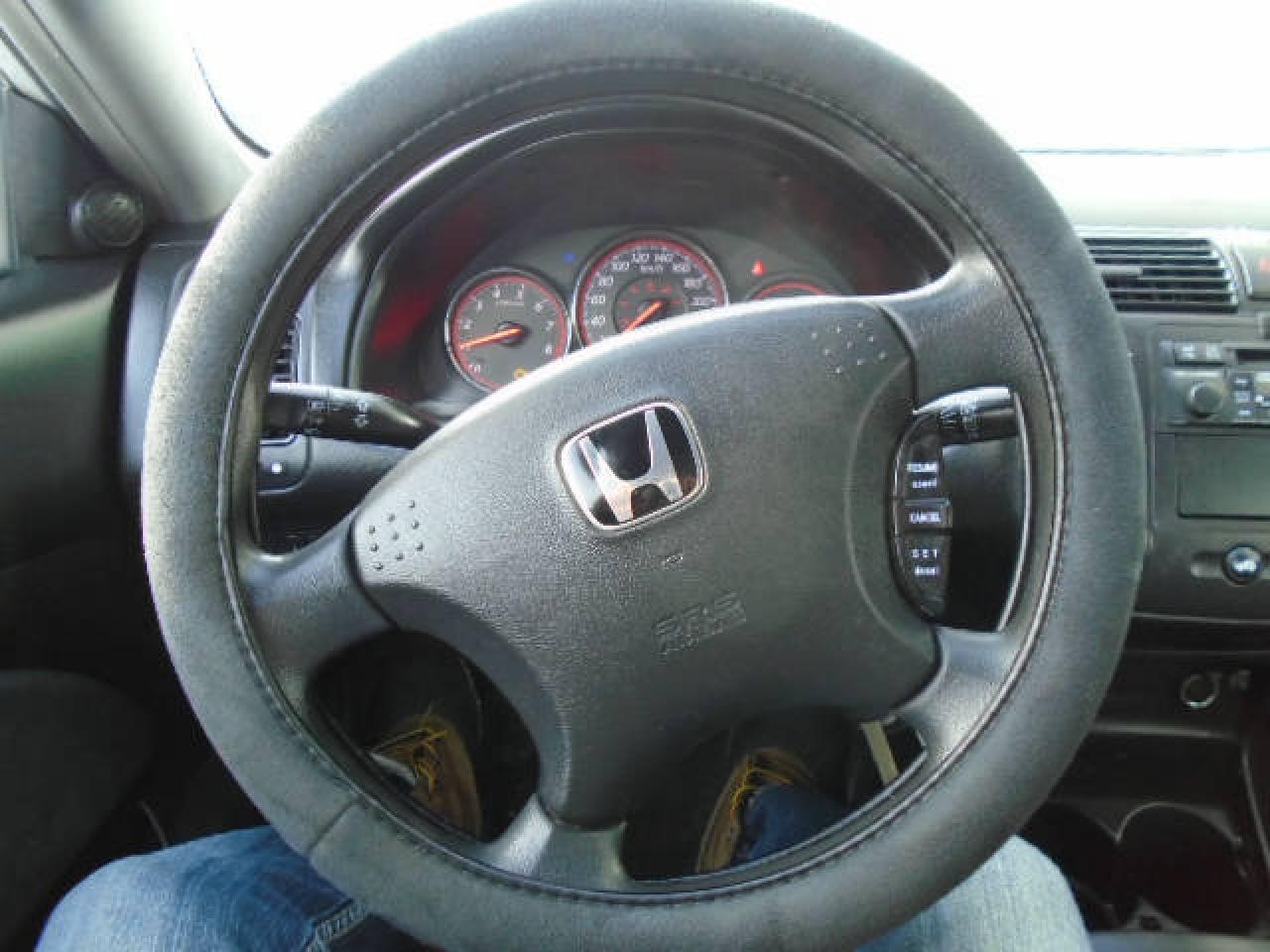 657573