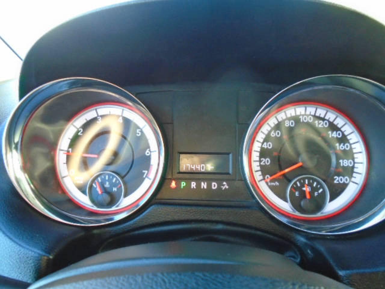 657578