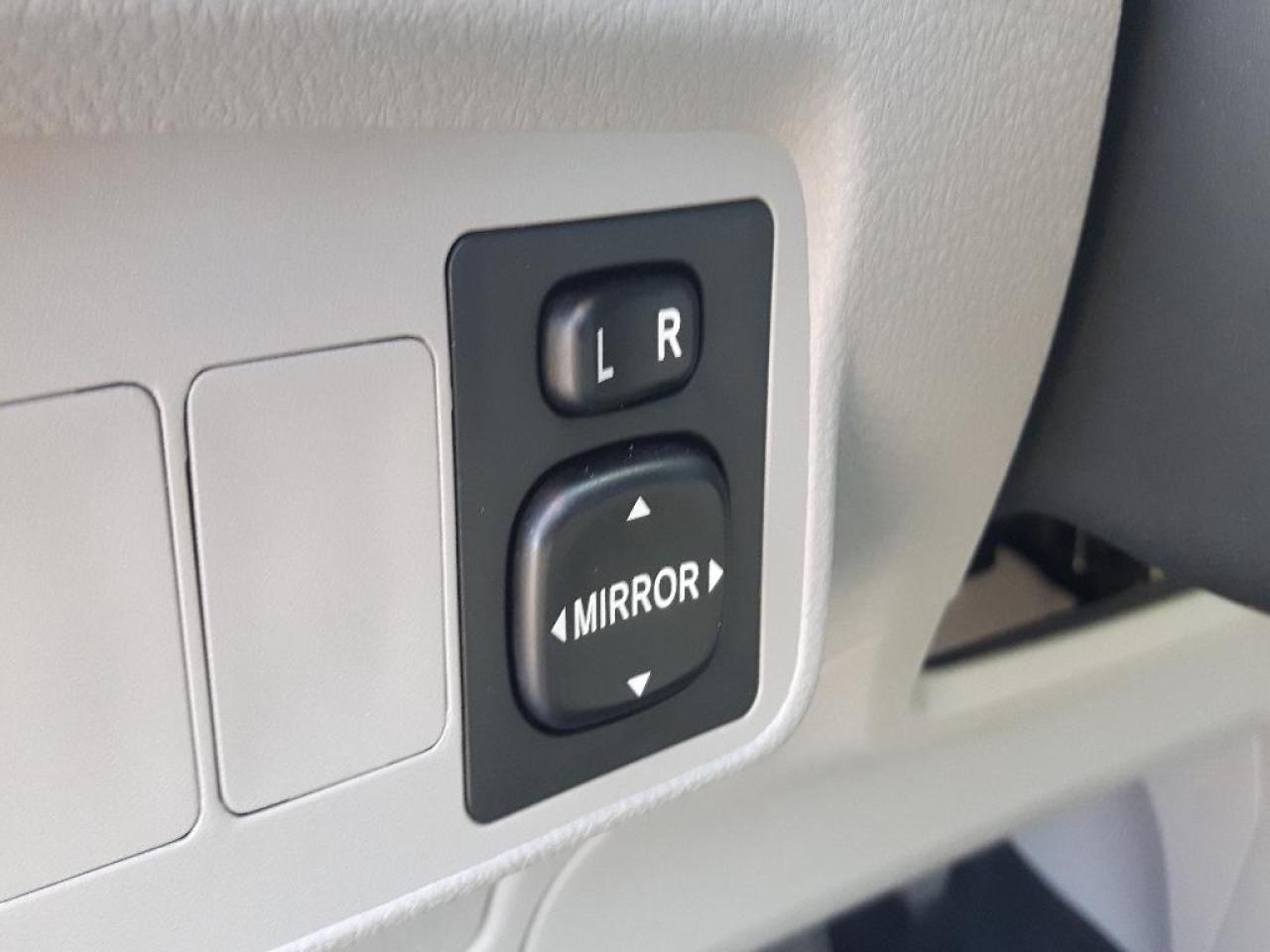 657607