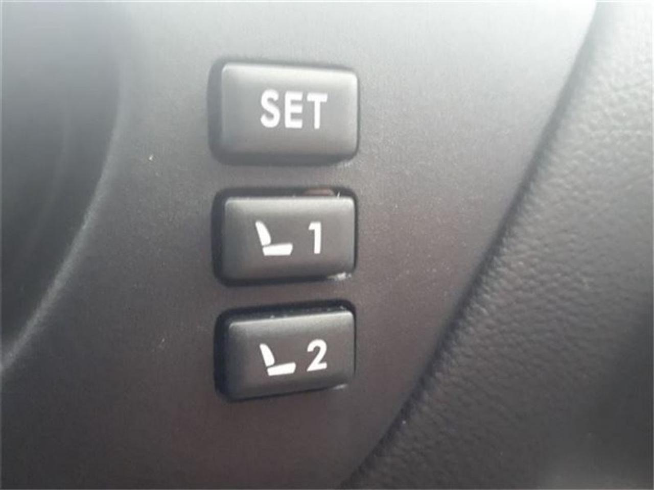 657619.11797404