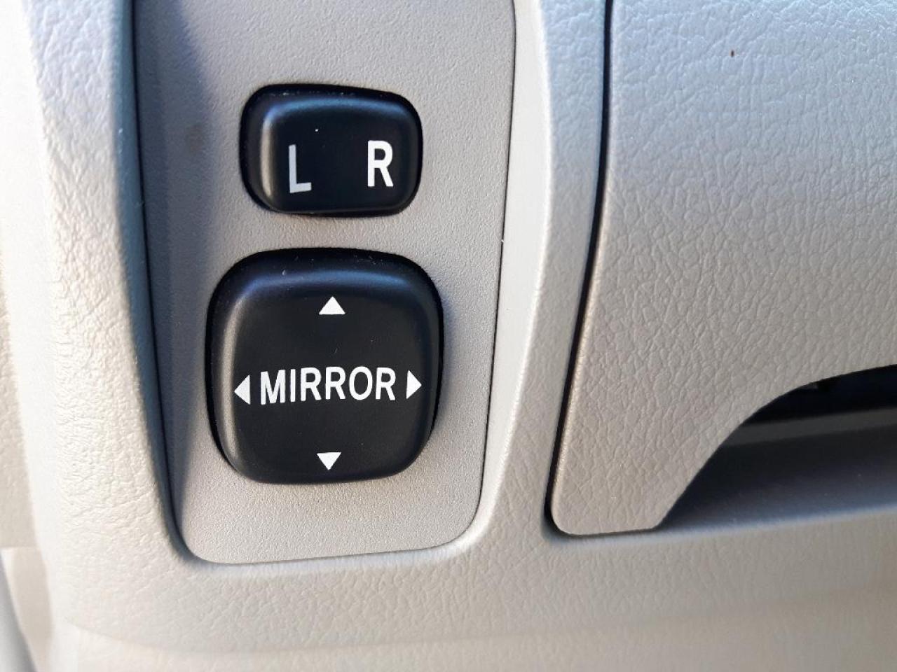 657627