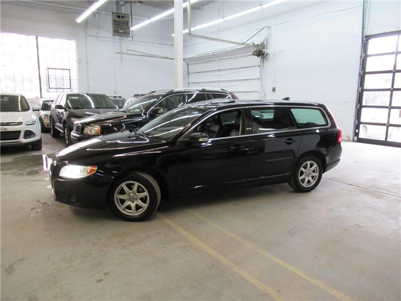 <a href=https://www.autoaubaine.com/Volvo-V70-c7026472.html>https://www.autoaubaine.com/Volvo-V70-c7026472.html</a>

VOLVO V70 2009, JAMAIS ACCIDENTÉ, TOUTE ÉQUIPÉ, SYSTEME DE SONS HAUTE PERFORMANTE, PHARES AUX XENON, SUSPENSION AJUSTABLE, 4 PNEUS NEUF, IMPECCABLE, AUTO AVODIC 222 SAUVÉ OUEST A MONTREAL.