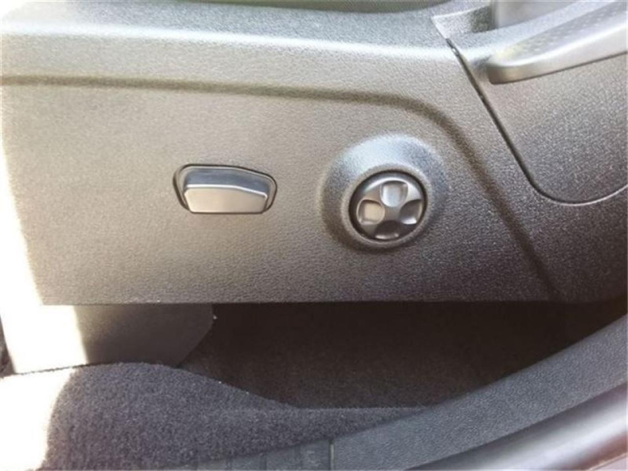 657636