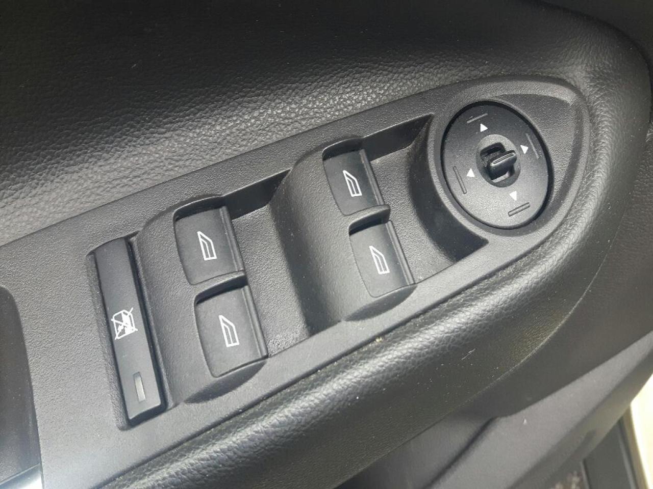 657639