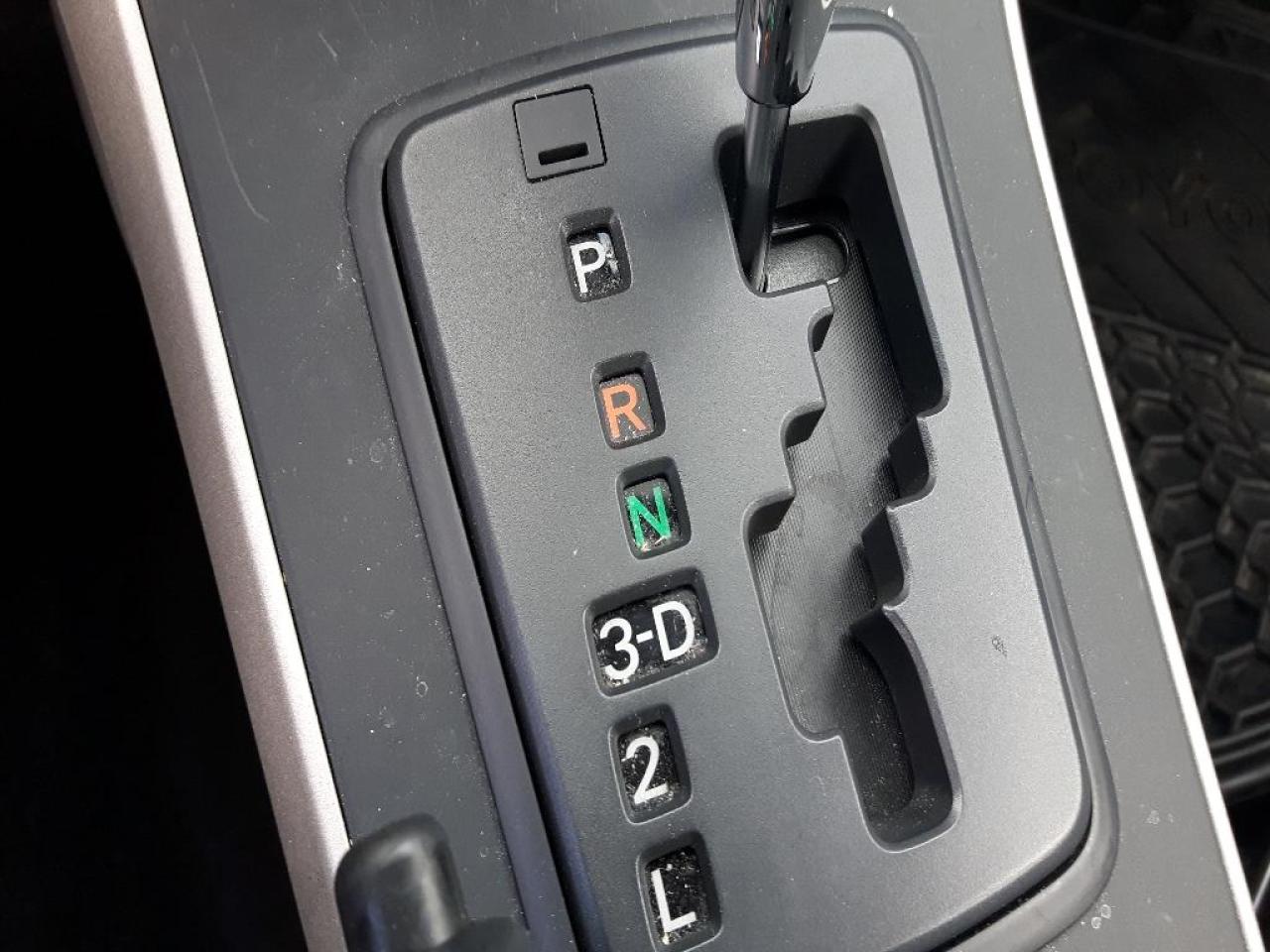 657657