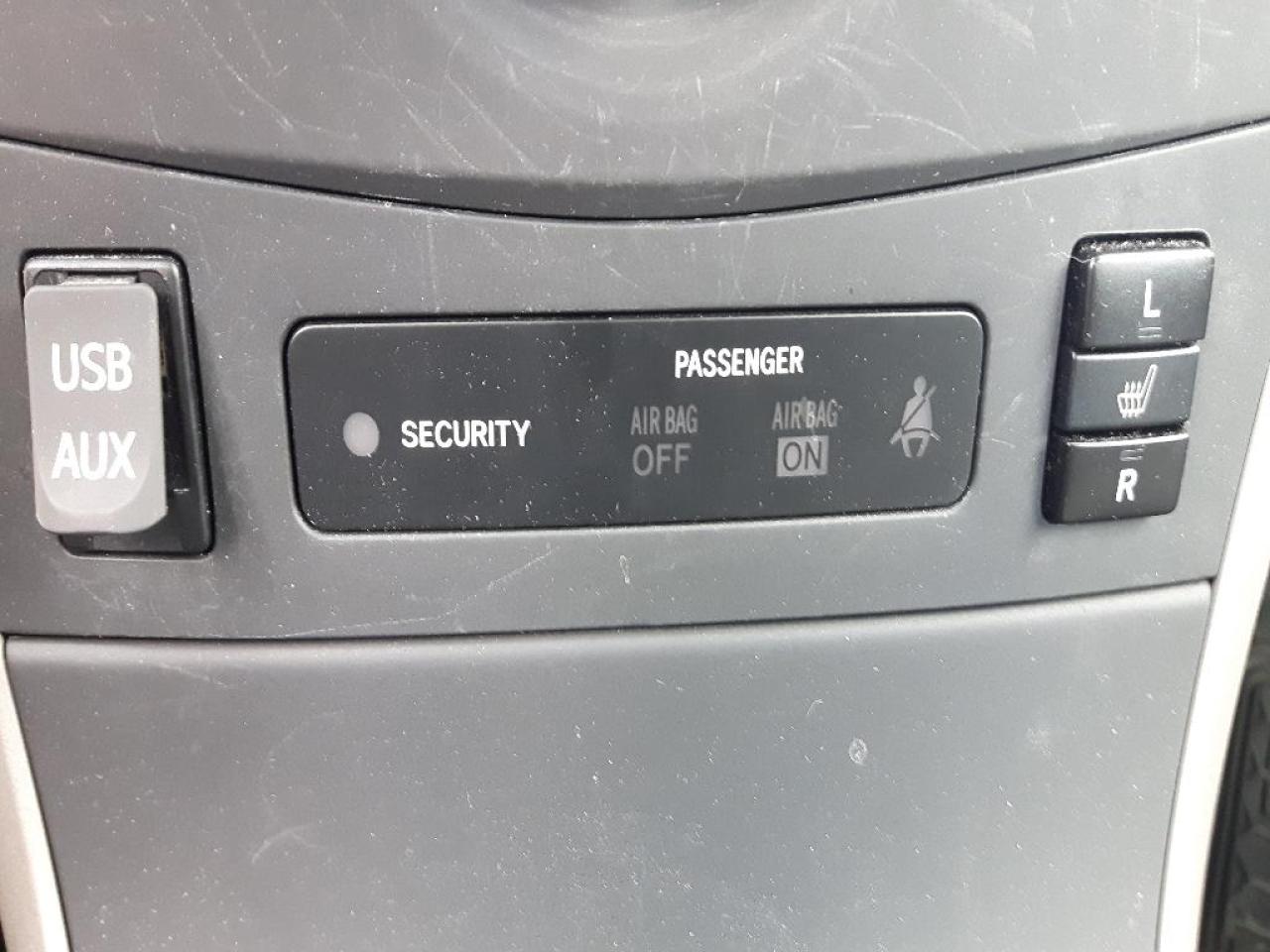 657657
