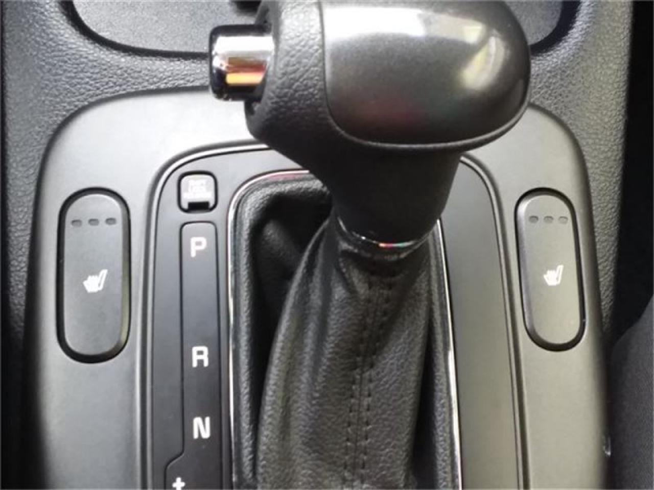 657683
