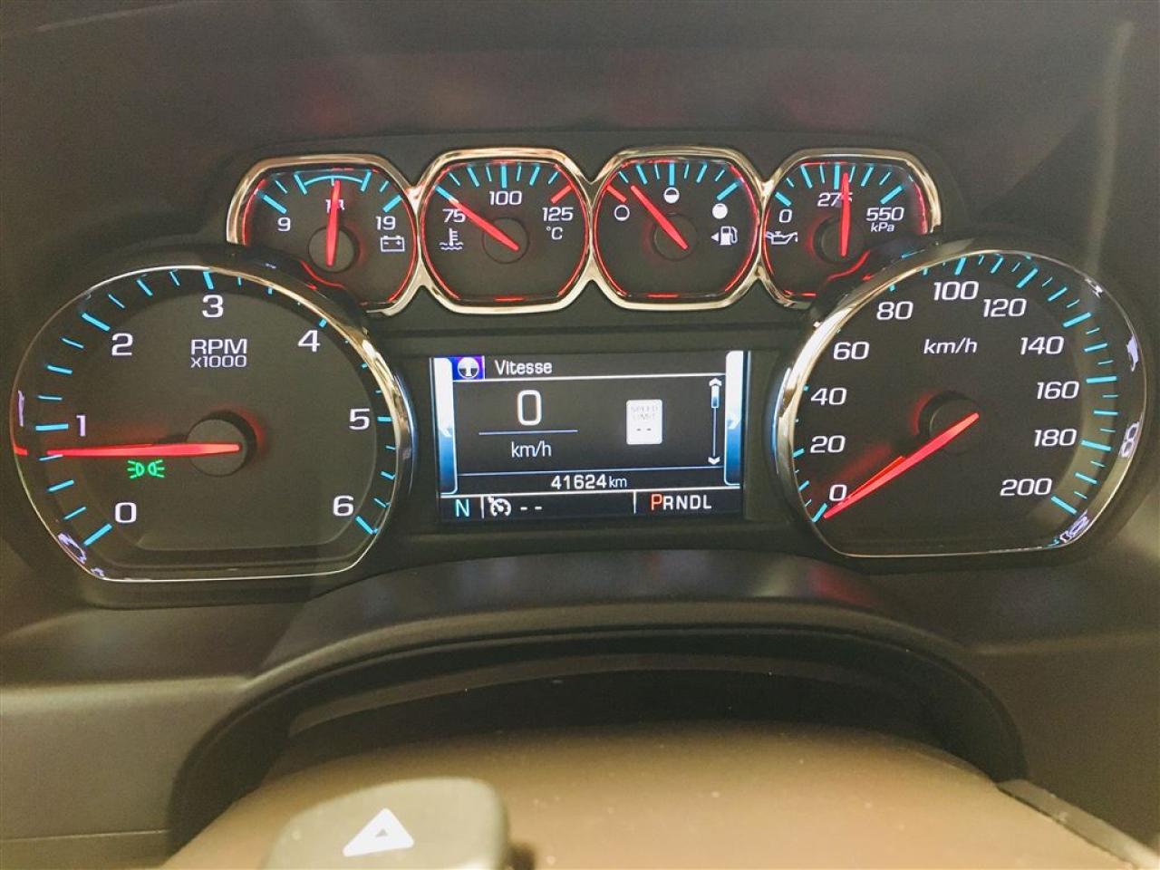 657700
