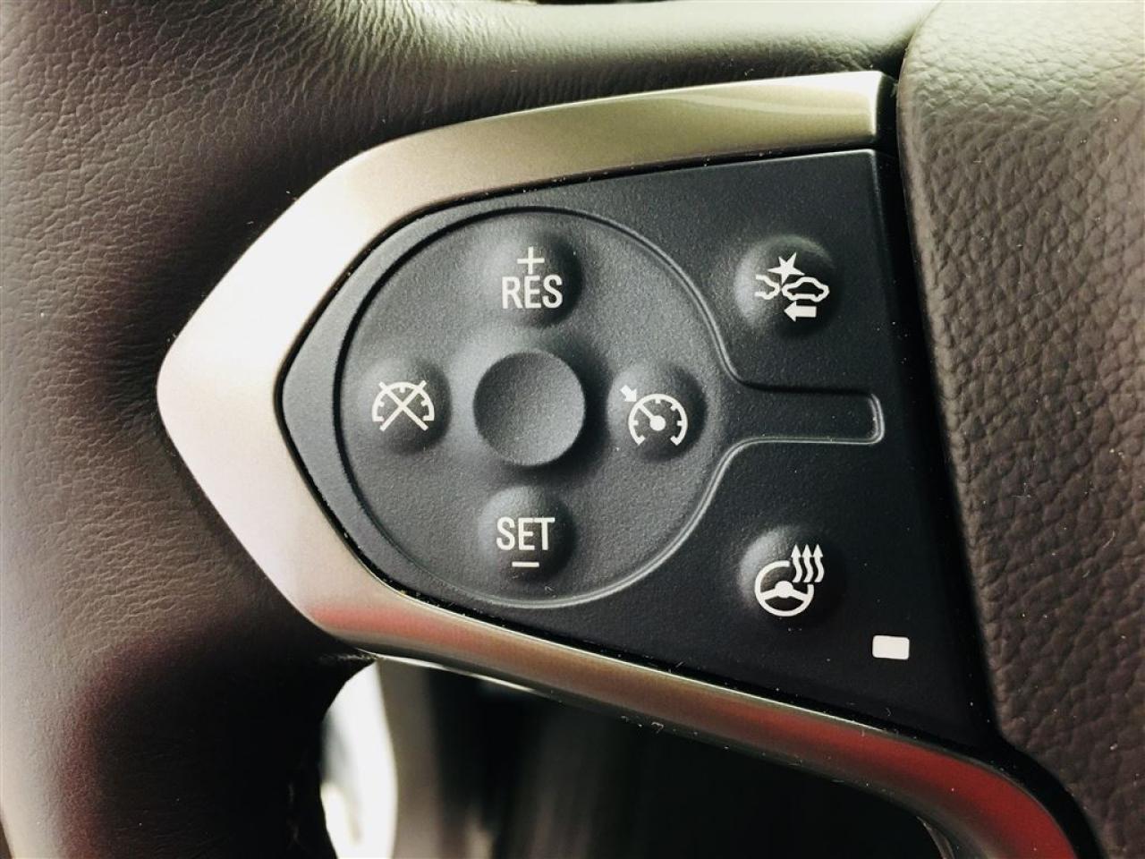 657700
