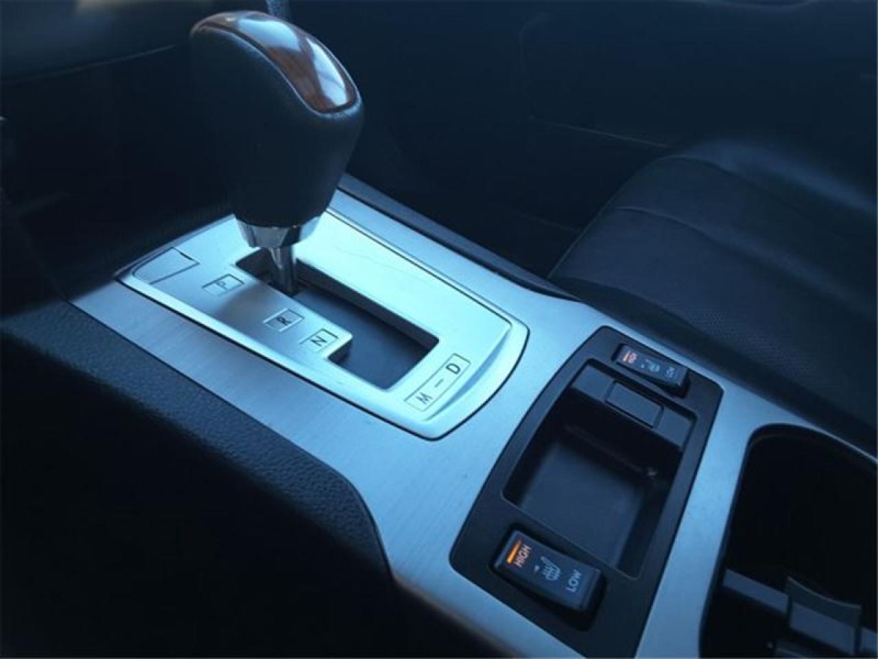 657701