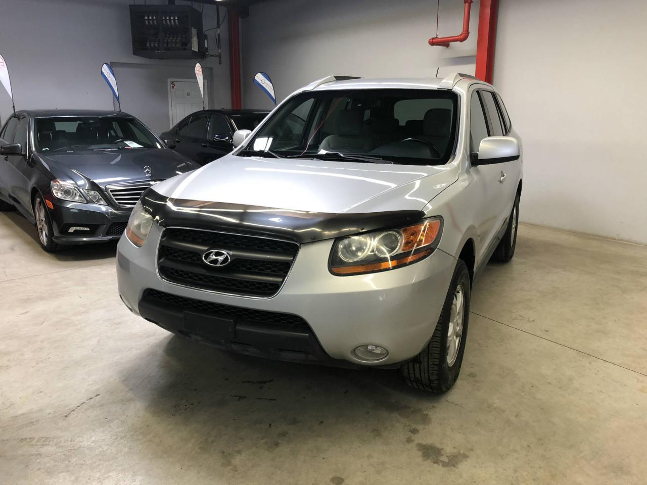 Used 2009 Hyundai Santa Fe GL AWD AUTO,CAMERA,TOUTE ÉQUIPÉ,DÉMARREU for sale in Montréal, QC