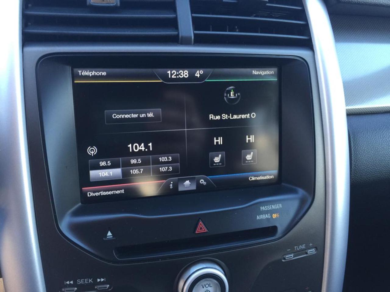 657703