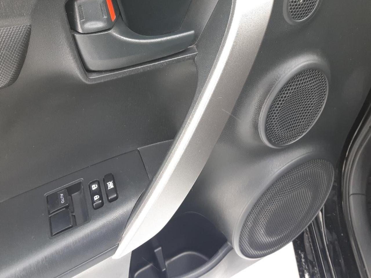657707