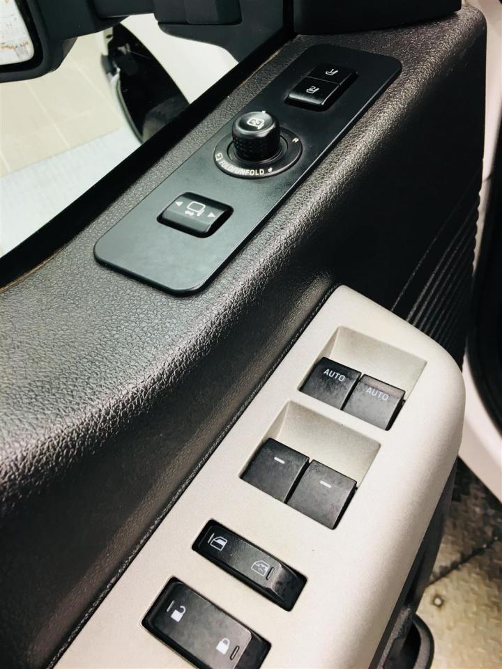 657719