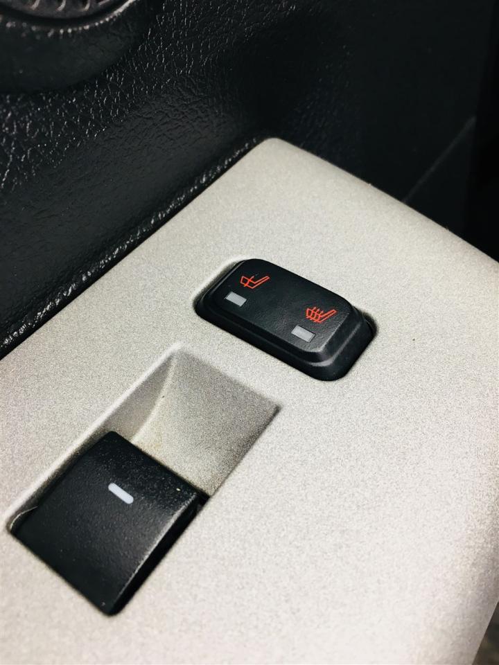 657719