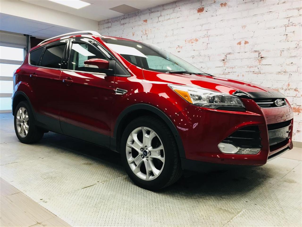 Used 2015 Ford Escape Titanium Awd for sale in Sorel-Tracy, QC