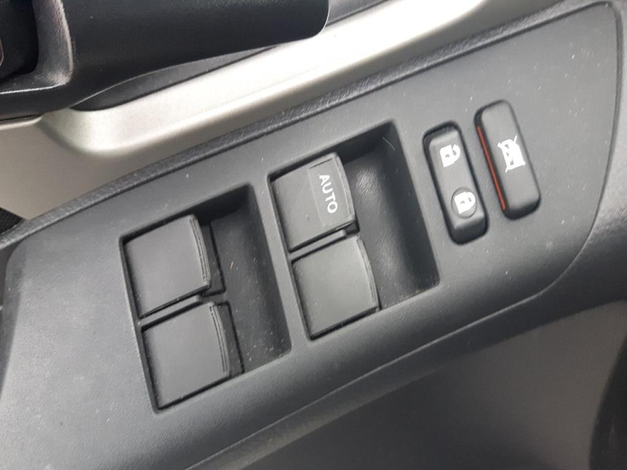 657726