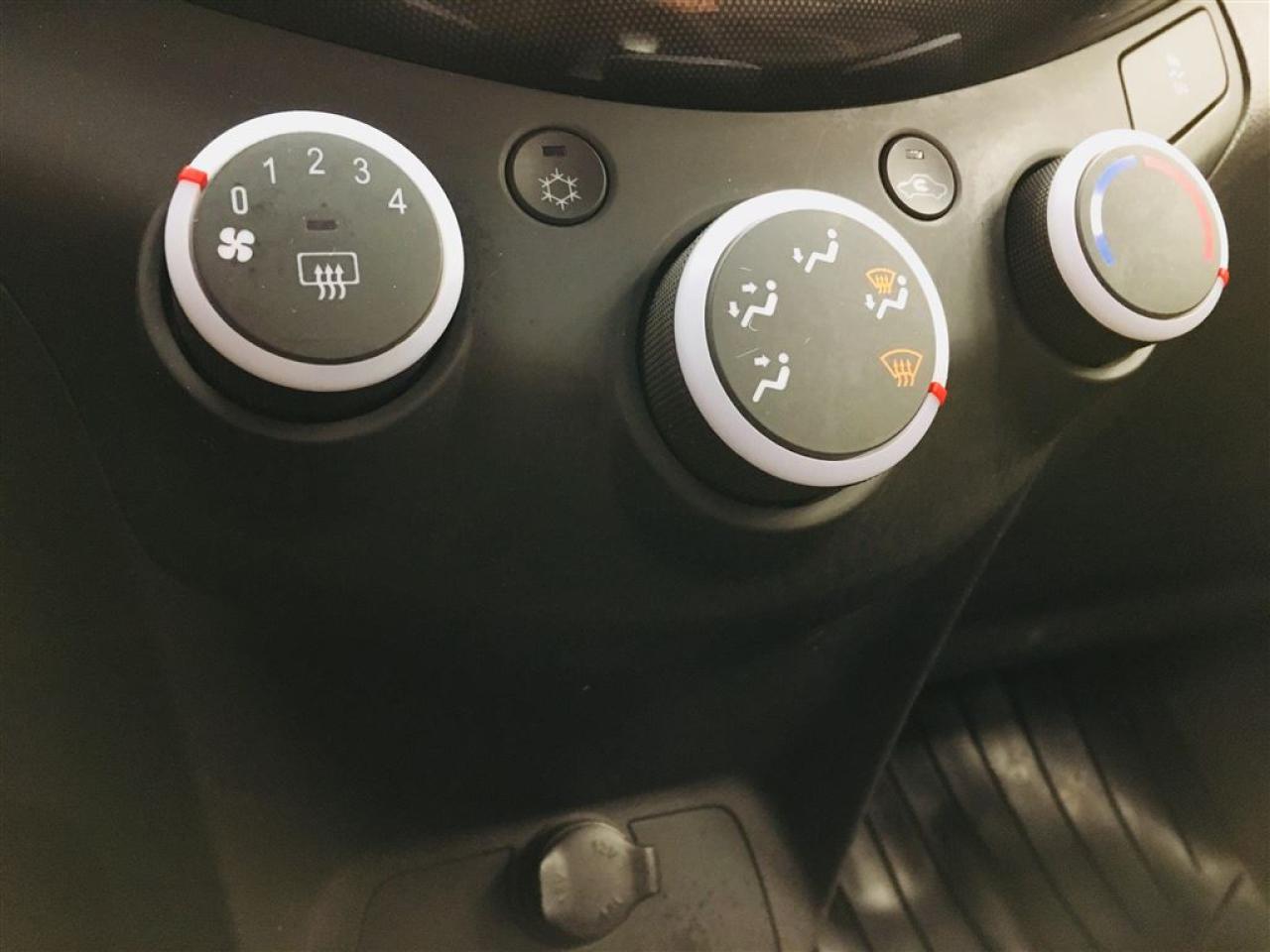 657727
