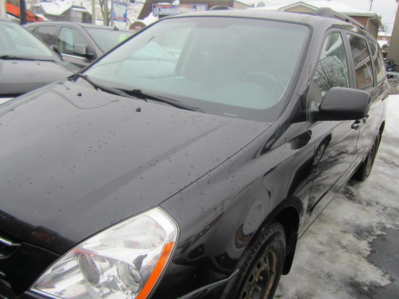 <a href=https://www.autoaubaine.com/Kia-Sedona-c6992569.html>https://www.autoaubaine.com/Kia-Sedona-c6992569.html</a>

4 ROUES DACIER AVEC 4 PNEUS HIVER
4 ROUES EN ALLIAGE AVEC PNEUS ÉTÉ