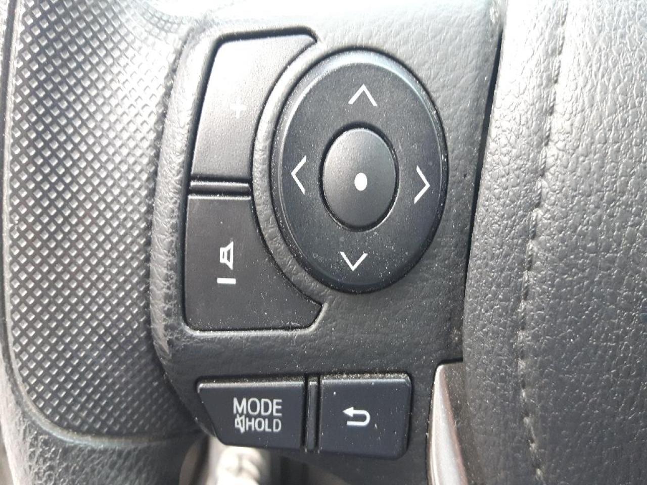 657734