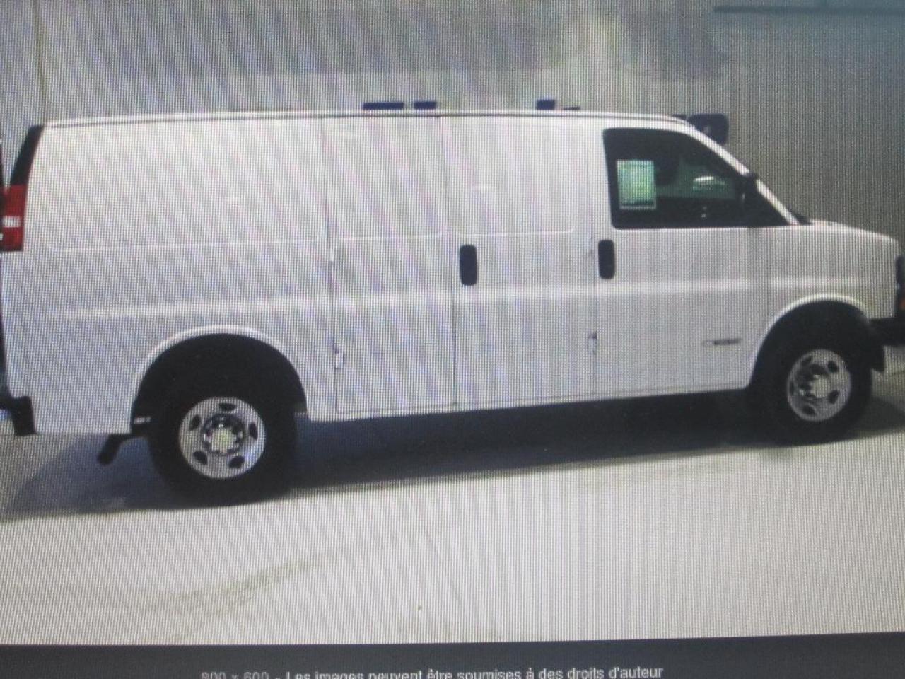 Used 2004 Chevrolet Express G2500 for sale in Longueuil, QC