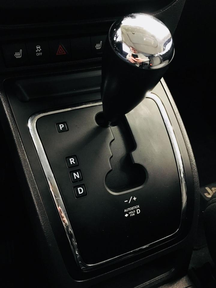657748