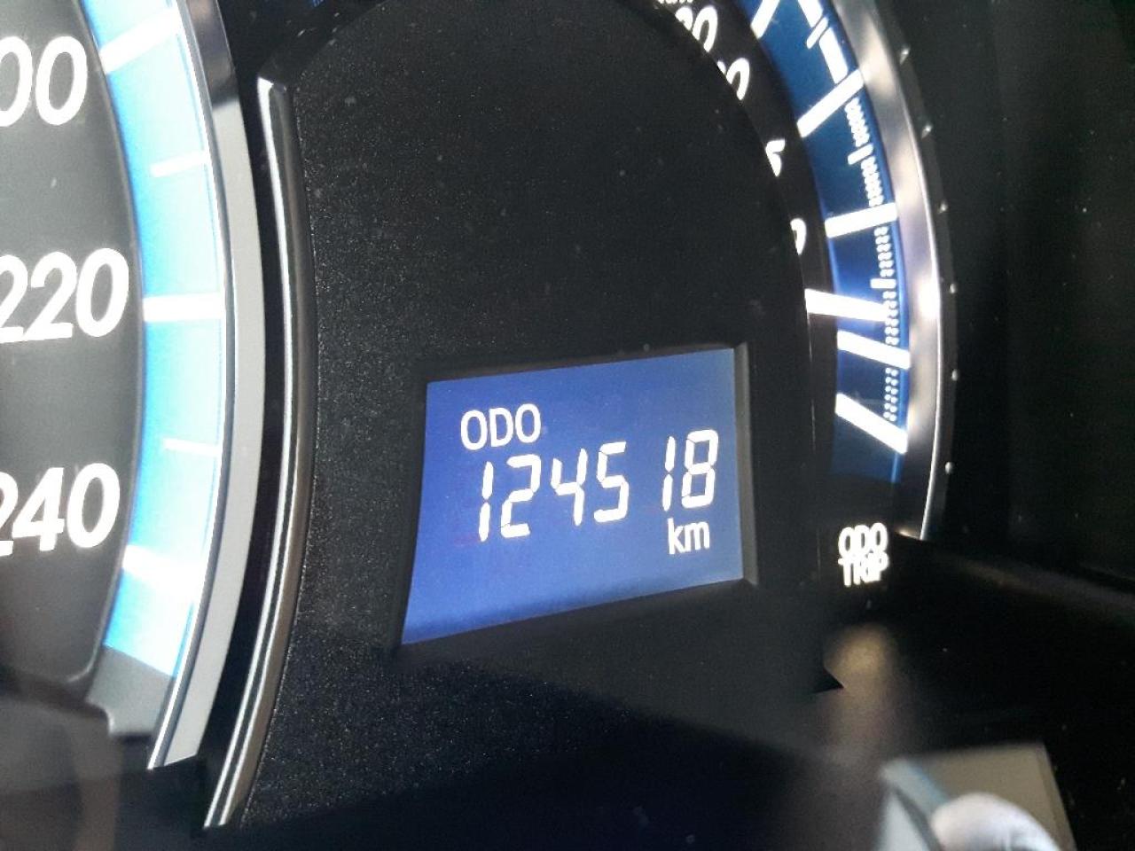 657752