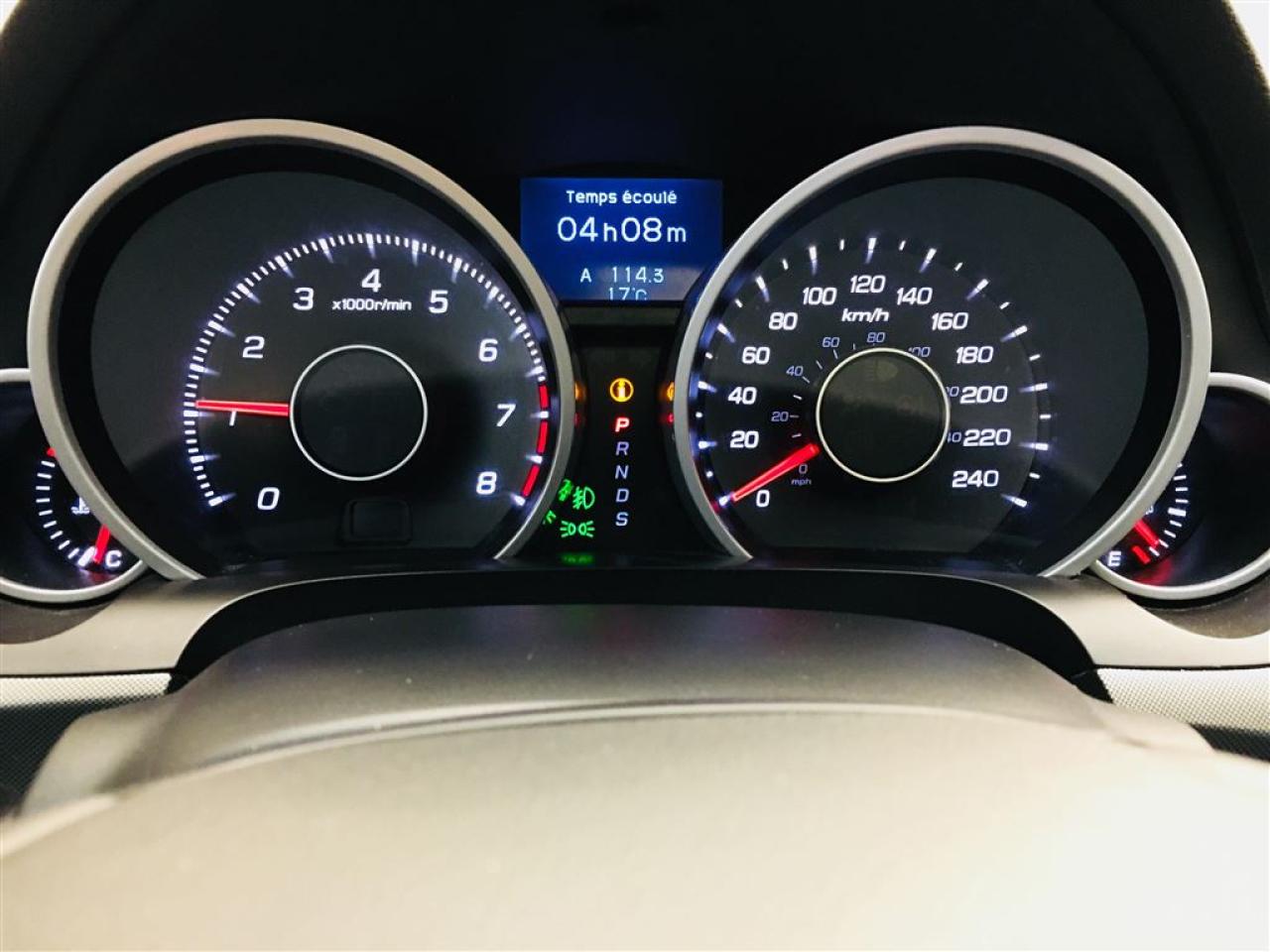 657753