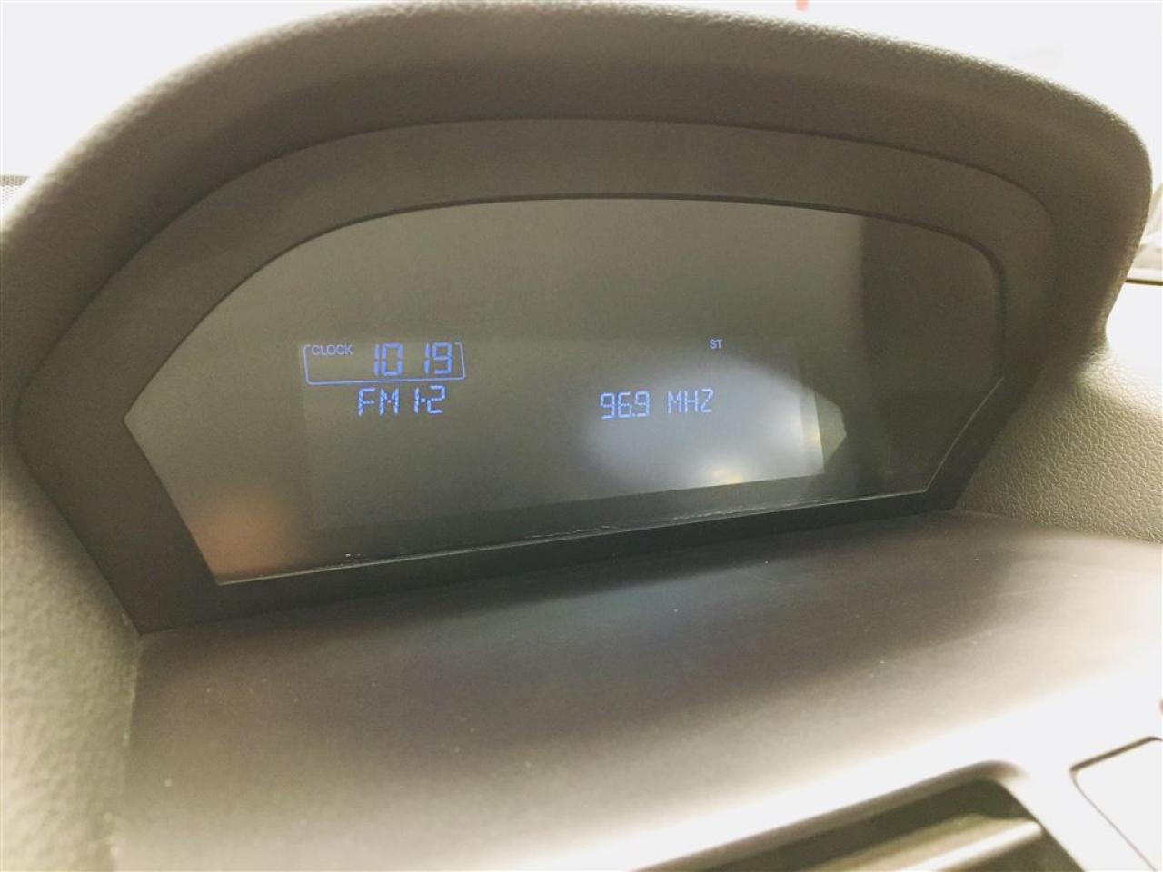 657753