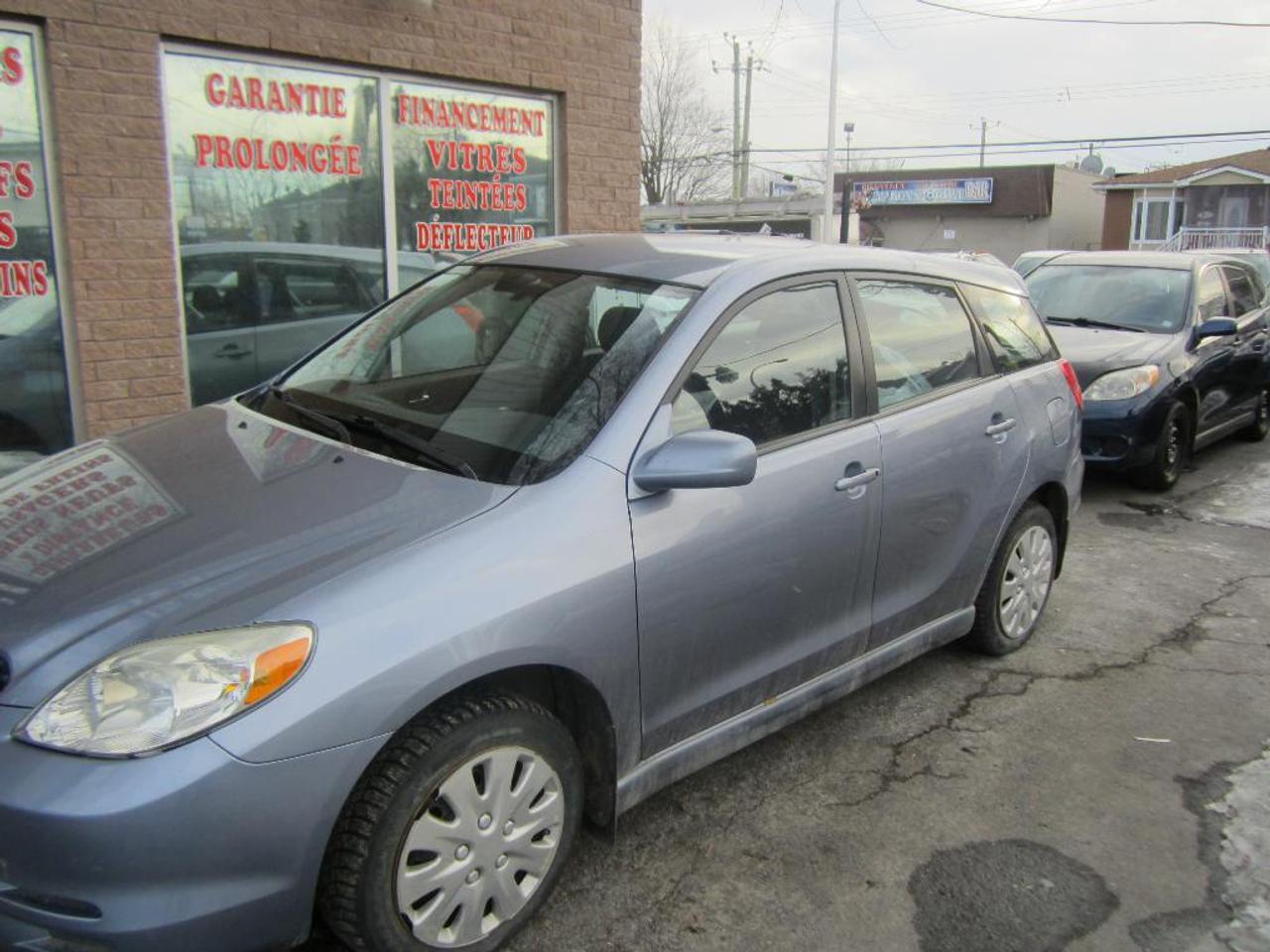 <a href=https://www.autoaubaine.com/Toyota-Matrix-c7017890.html>https://www.autoaubaine.com/Toyota-Matrix-c7017890.html</a>

TRÈS RARE 
AUTOMOTIQUE + 4 ROUES MOTRICES
8 ROUES = 8 PNEUS
ENTIÈREMENT ÉQUIPÉ