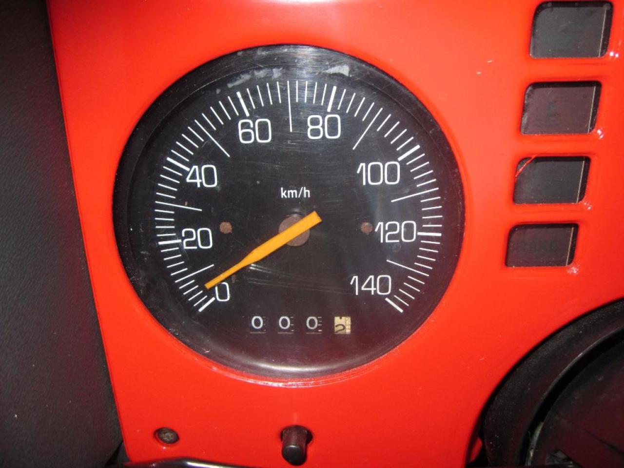 657772