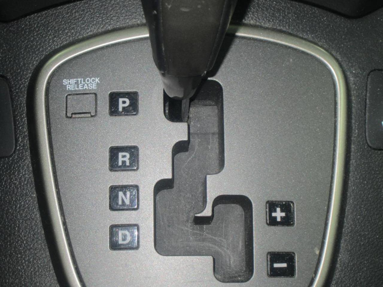 657777