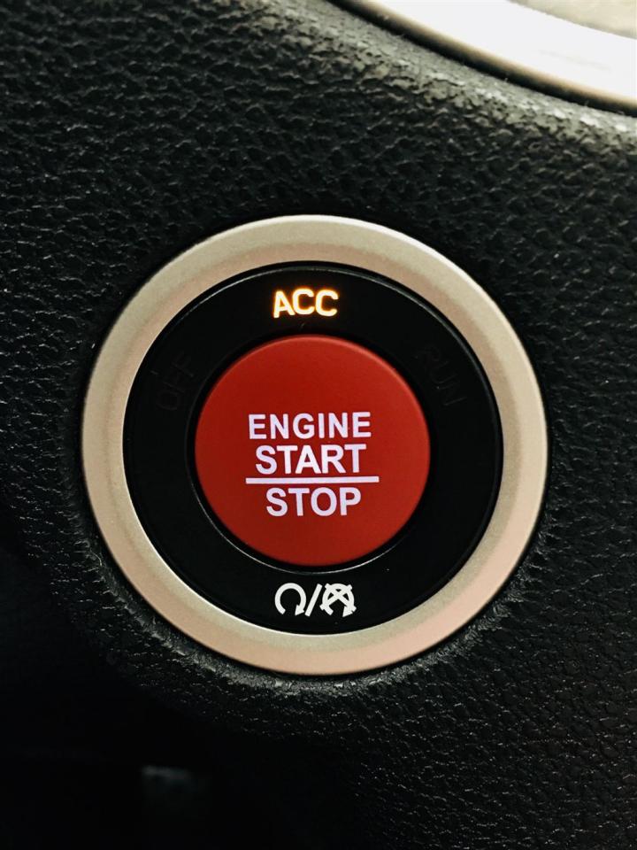 657781