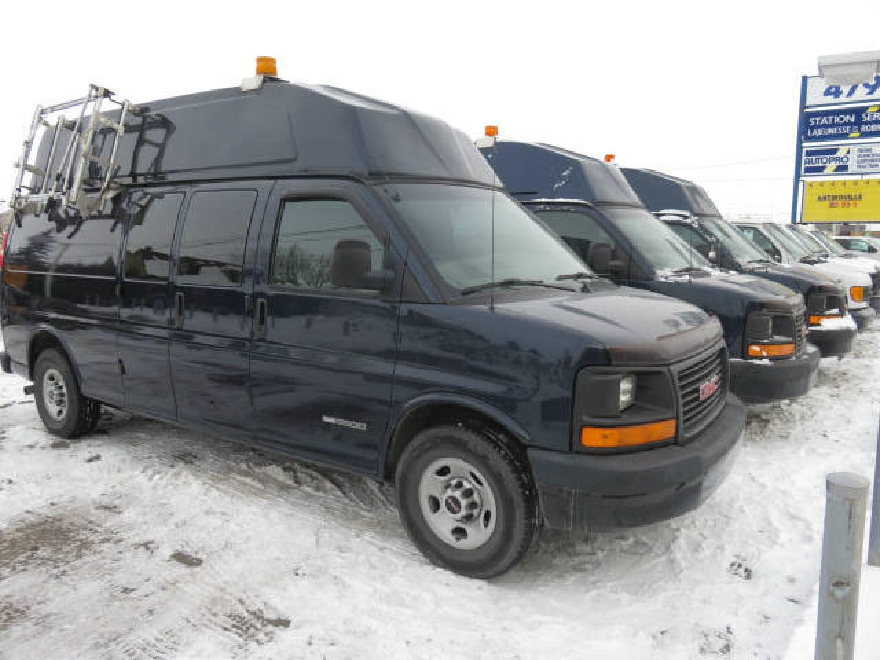 Used 2005 GMC Savana  for sale in Terrebonne, QC