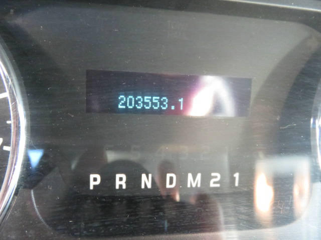 657812