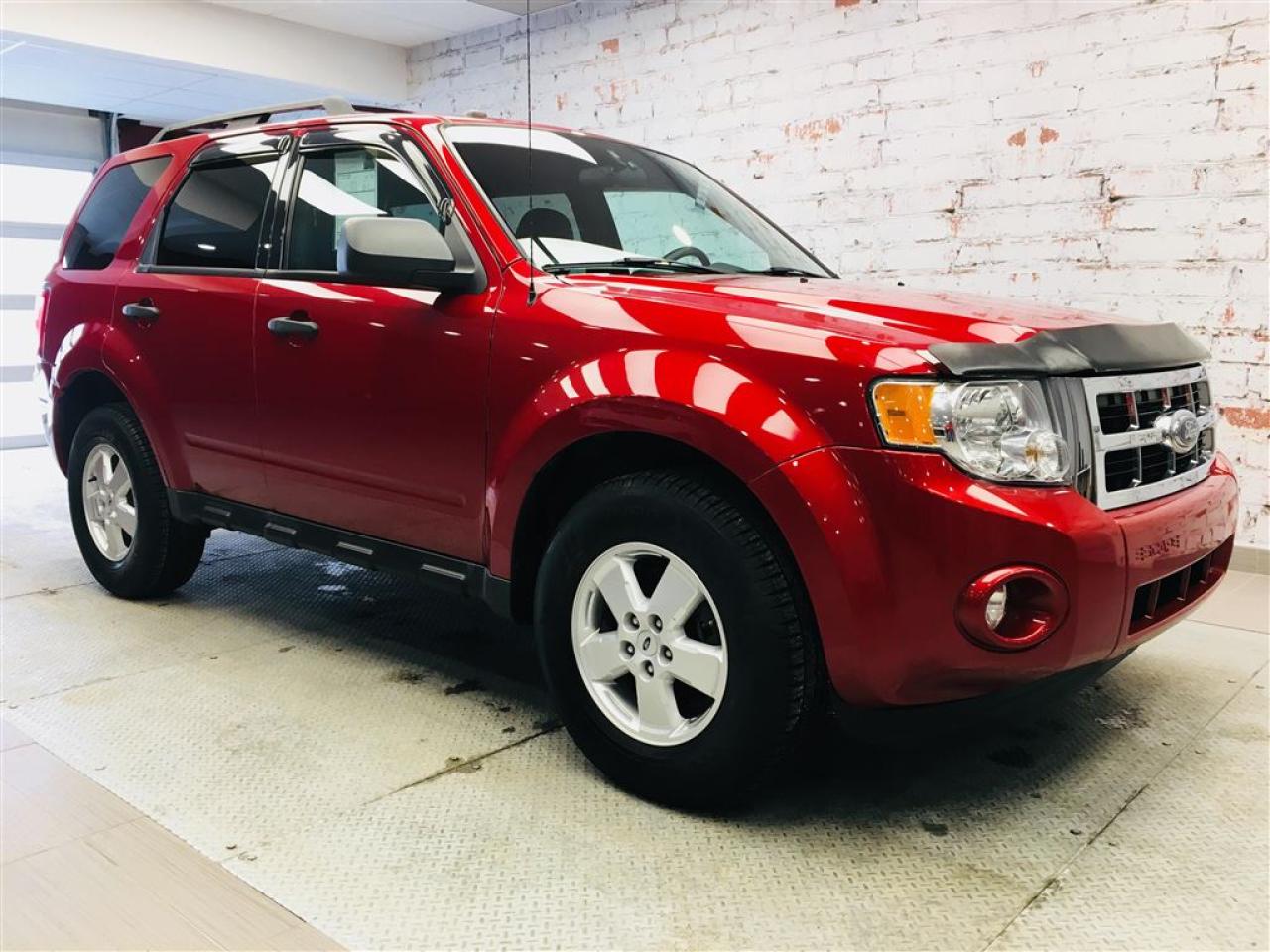 Used 2010 Ford Escape Xlt - 4x4 - V6 -A/c for sale in Sorel-Tracy, QC