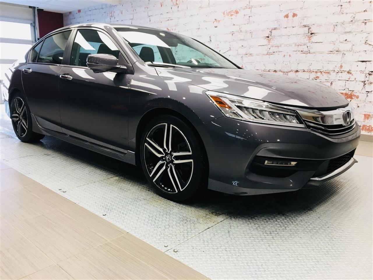 Used 2016 Honda Accord Touring for sale in Sorel-Tracy, QC