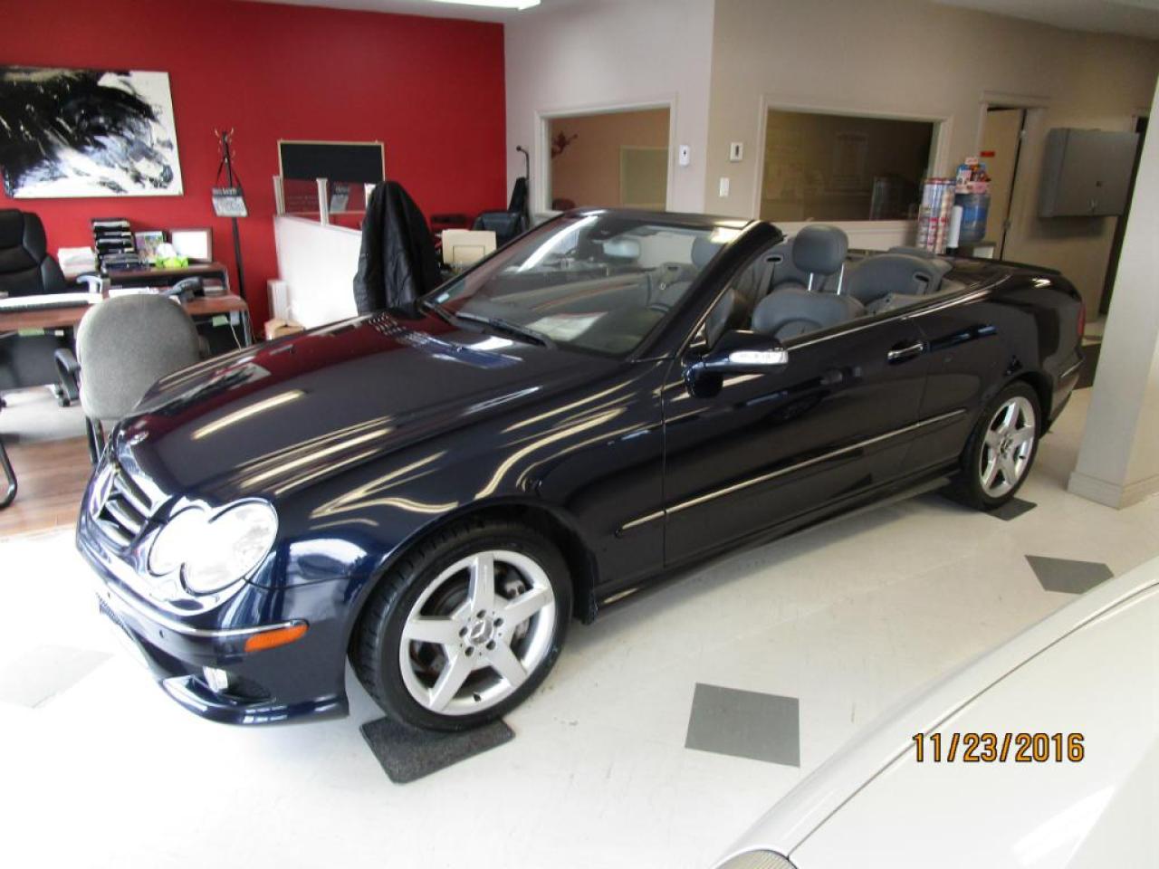 Used 2007 Mercedes-Benz CLK350 550 5.5 Litre for sale in St-Hyacinthe, QC