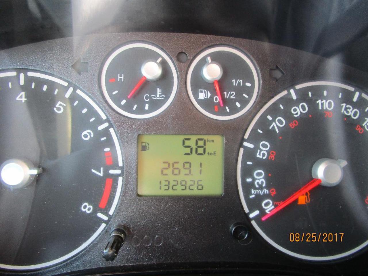 657872
