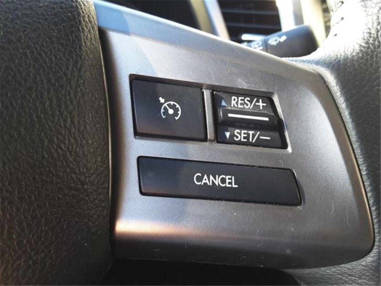 657882