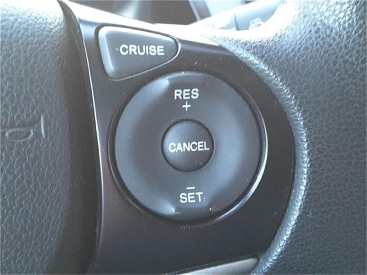 657890
