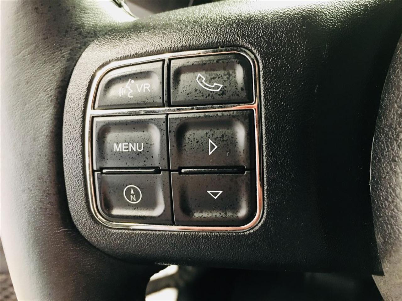 657891