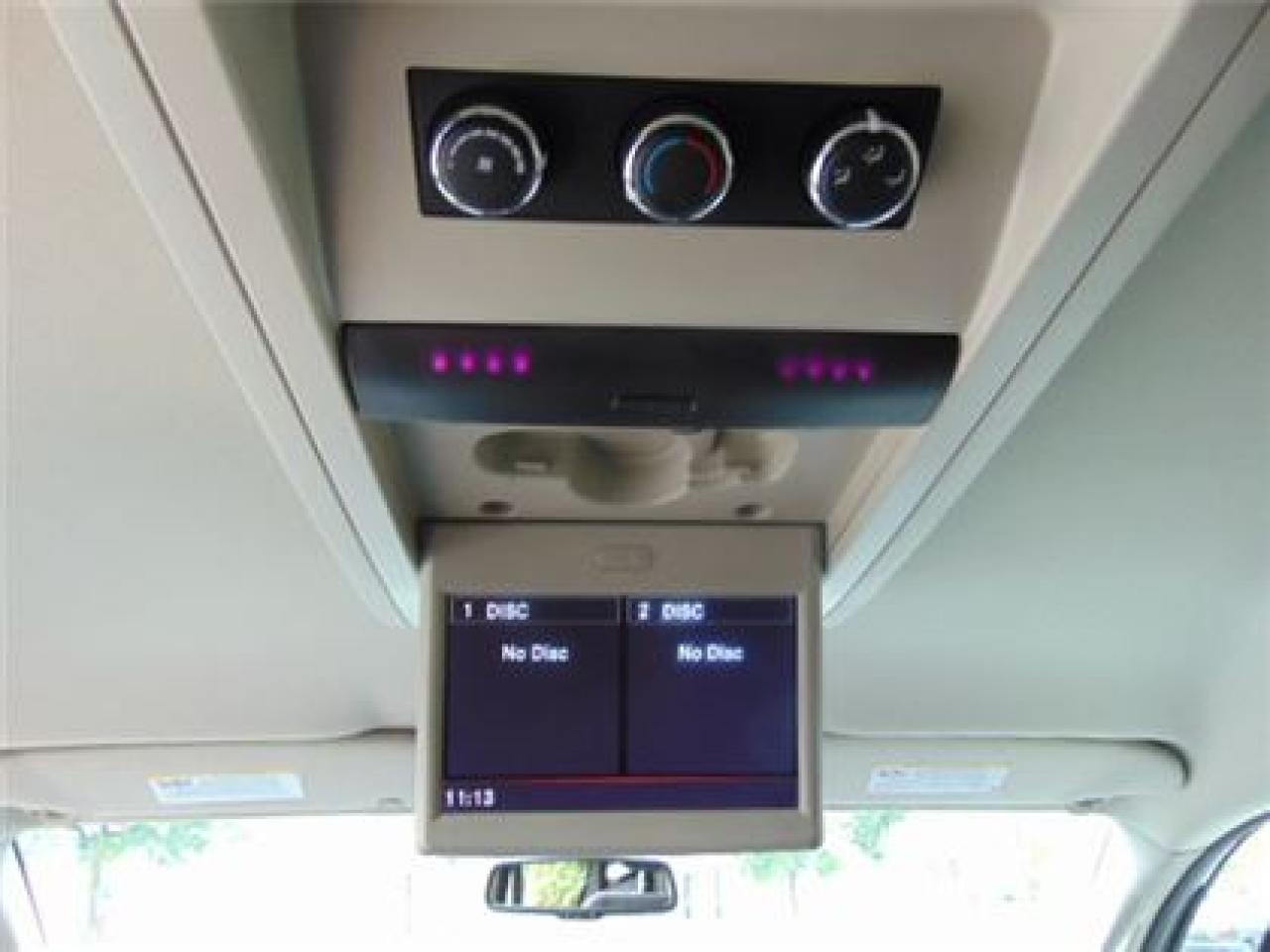657930