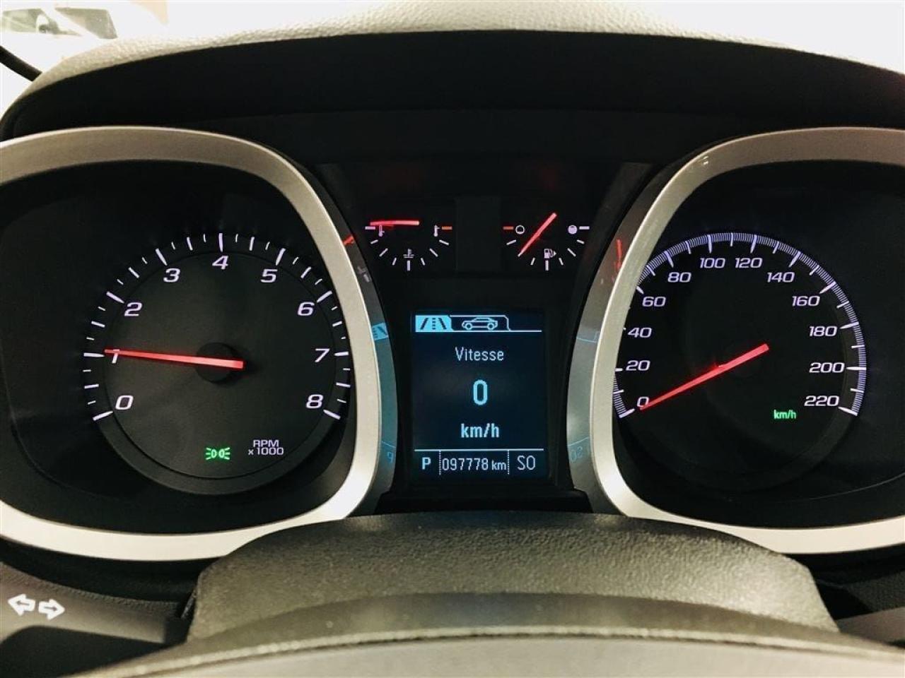 657932